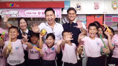 Lớp học đặc biệt – Nơi học phí tính bằng sự gắn kết tình thân